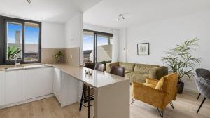 ViVi Homes - Roli Pool, Terrace, Golf & Beach