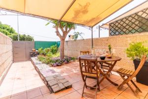 Oceanfront Rainbow Costa Adeje 14V35