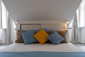 Garibaldi Ten by Wonderful Italy