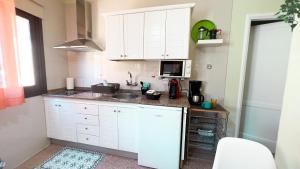 One-Bedroom Apartment with Balcony (2-3 Adults) room in Apartamentos Mesa