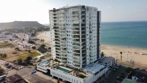 Dep. Salinas, Chipipe.