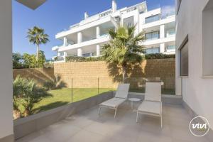 ViVi Homes - Las Palmas Pool, Sauna, Gym & Beach