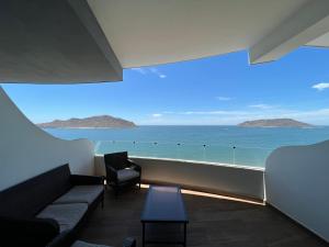 Departamento en Tramonto Resort con vista al mar