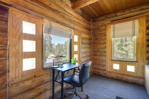 Pet-Friendly and Secluded Regina Cabin!