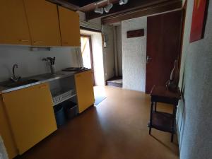 Auberges de jeunesse Bienvenue en Transition - dortoir partage 52 Carcasse : photos des chambres