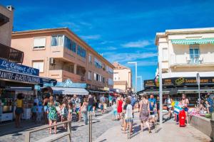 Campings Espace Caravane VALRAS PLAGE : photos des chambres