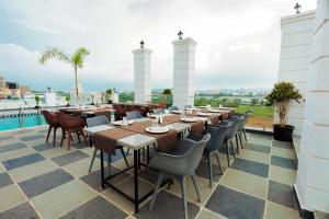 Revaas Lake View Boutique Stay