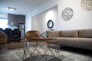 Glamorous, Renovated 3-Bedroom Apt in Nicosia