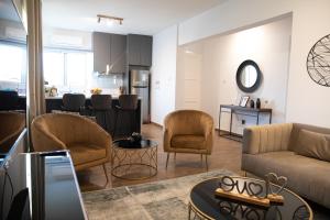 Glamorous, Renovated 3-Bedroom Apt in Nicosia