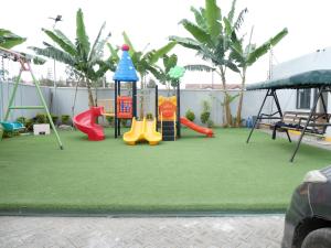 Valentines King Studio, Syokimau