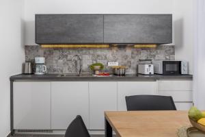 Holiday Homes Oštro