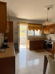 Kasteli Cozy House
