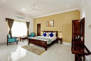 Revaas Lake View Boutique Stay