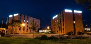 Hotels Hotel Eurocentre 2* Toulouse Nord : photos des chambres