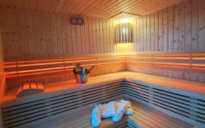 CROWONDER Mila Prestige Villa with Heated Swimming Pool, Jacuzzi and Sauna