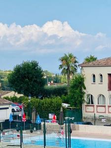 Appartements Magnifique Studio renove-equipe Villeneuve Loubet : photos des chambres