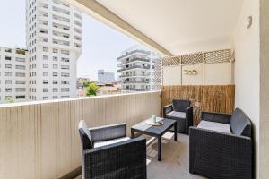 Appartements Terrasse, 2 chambres, parking inclus : photos des chambres