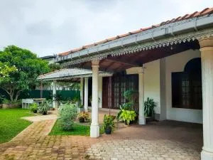 Marette Holiday Bungalow - Moratuwa