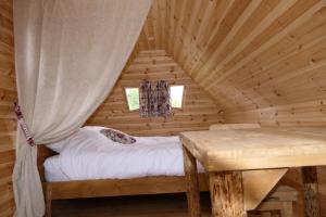 Chalets Les Cabanes Flottantes : photos des chambres