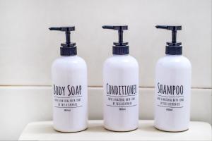 walk to Higahsi Shinjuku sta. LoL