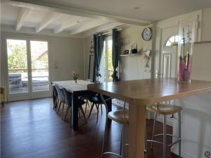 Cosy Chalet Annecy Lake for a family