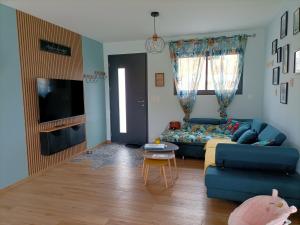 Charmante Maison "Happyweek" Saint Jean de Monts, 8 pers à 3km de la Mer, avec PISCINE