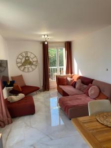 Appart T3 tout équipé calme avec prairie et parking