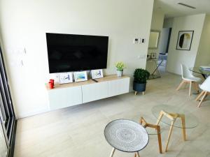 London Beach Benidorm