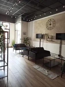 Albergue HR - Tríacastela