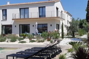 Maison contemporaine au Paradou 12 personnes