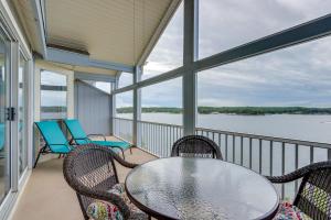 Lakefront Ozark Getaway with Views and Community Perks