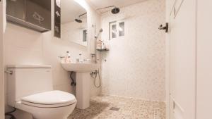 Tinkerbell detached house