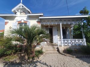 Maisons de vacances Maison Soulac-sur-Mer, 7 pieces, 11 personnes - FR-1-648-154 : photos des chambres