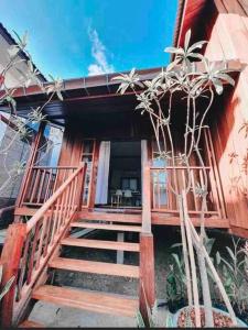 Wooden house in the centre of Chiangmai self-checkin