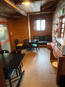 하쿠바 Little Alaskan Guest House 숙소 로비