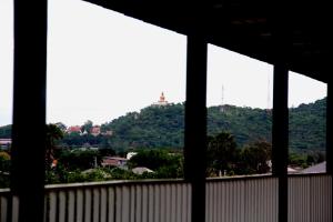 โรงแรม เดอะพีช The Peach hotel