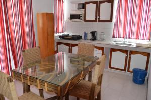 Les Gentilhommieres Guest House