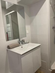 Appartements Studio cosy rue Taylor, wifi, 2 pers : photos des chambres