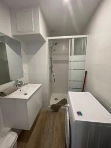 Appartements Studio cosy rue Taylor, wifi, 2 pers : photos des chambres