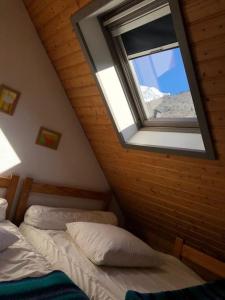 Chalets Chalet 3 chambres avec cheminee et jardin clos : photos des chambres