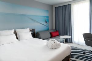 Hotels Novotel Le Havre Centre Gare : Chambre Exécutive avec 1 Lit Queen-Size et 1 Canapé