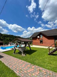 Карпатська садиба