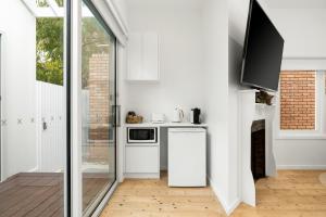 Eastern Beach Retreat