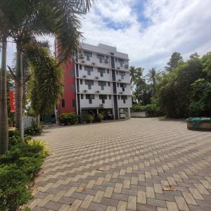 Four Squares Inn, Technopark phase 3