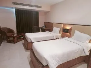 HOTEL HIGH RISE REGENCY - Burhānpur