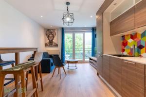 Appartements Tai Village - Appart refait a neuf-3ch - Ile de Nantes : photos des chambres