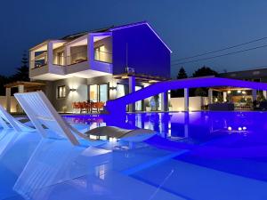 Villa Cielo with private pool in Canal DAmour by DadoVillas