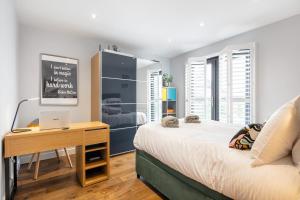 Stunning Family Property with Free-On-Street Parking!