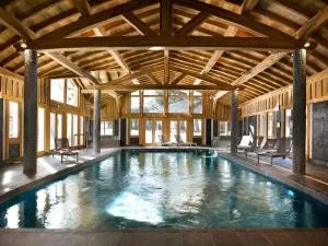 CGH Résidence Boutique Le Hameau De Pierre Blanche - 塞尔沃兹