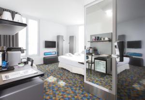 Hotels Libertel Montmartre Opera : photos des chambres